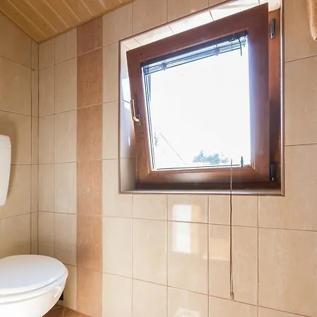 Apartament Dejana *