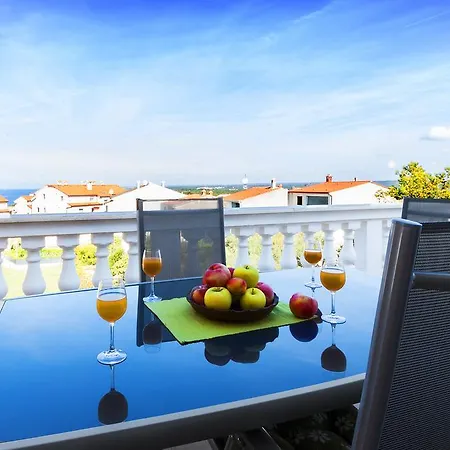 Apartament Dejana Štinjan